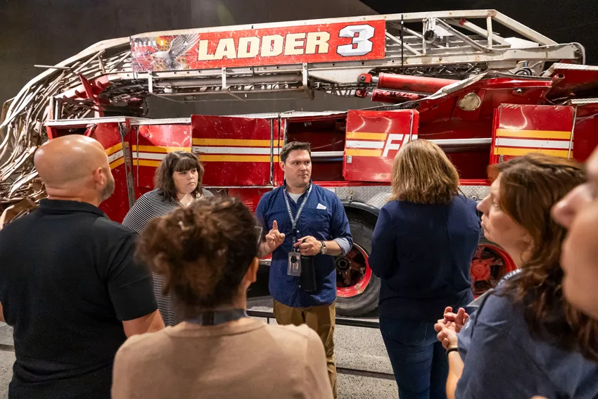 Seth Morgan ’23 leads a tour at the 9/11 Memorial & Museum.